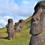 easter island statues